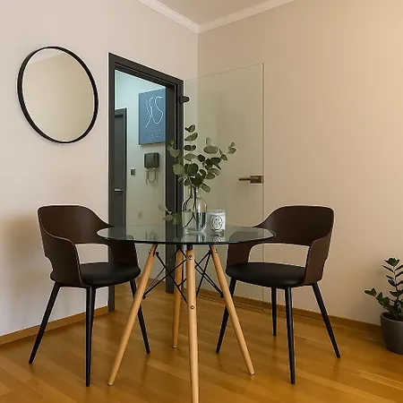Private Luxury With Terrace And Garden * Praga